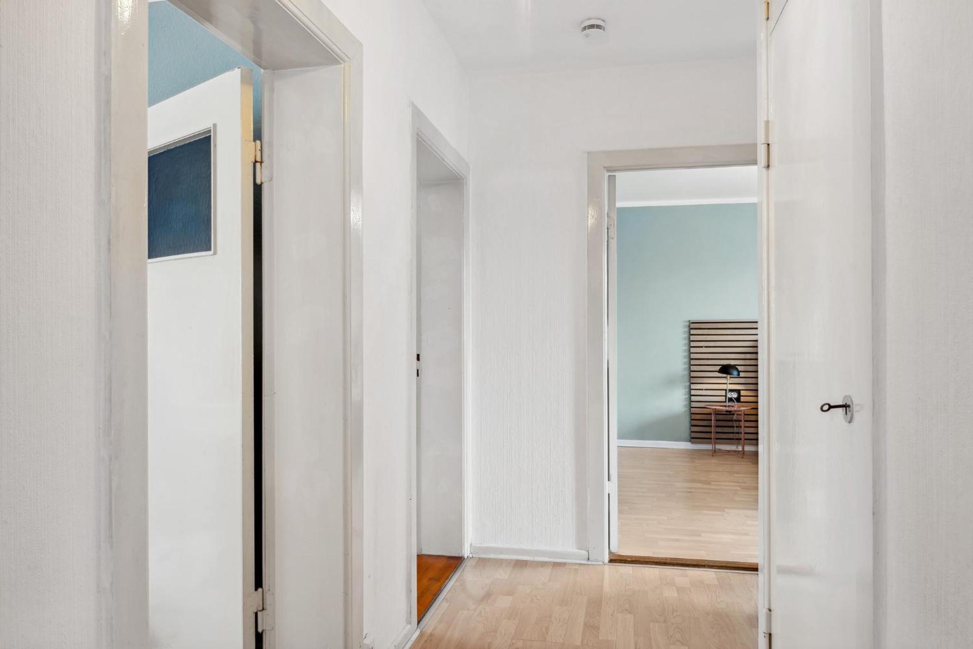 Zentrale Wohnung 3 Zimmer 24H Check In 基尔 外观 照片